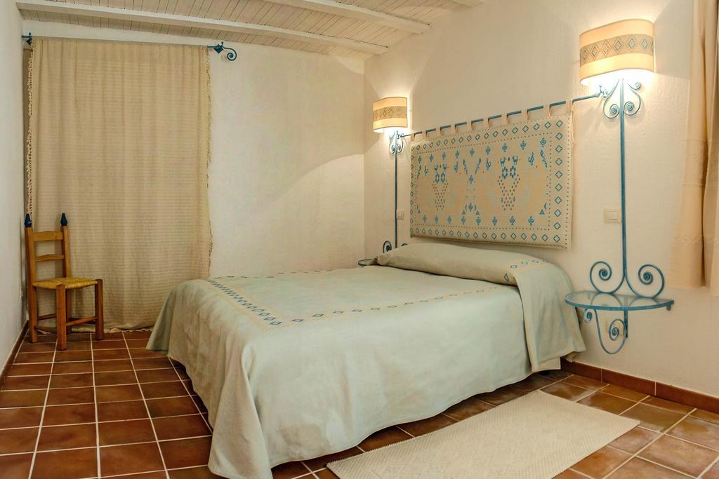 Hotel Omu Axiu Orroli Pokoj fotografie